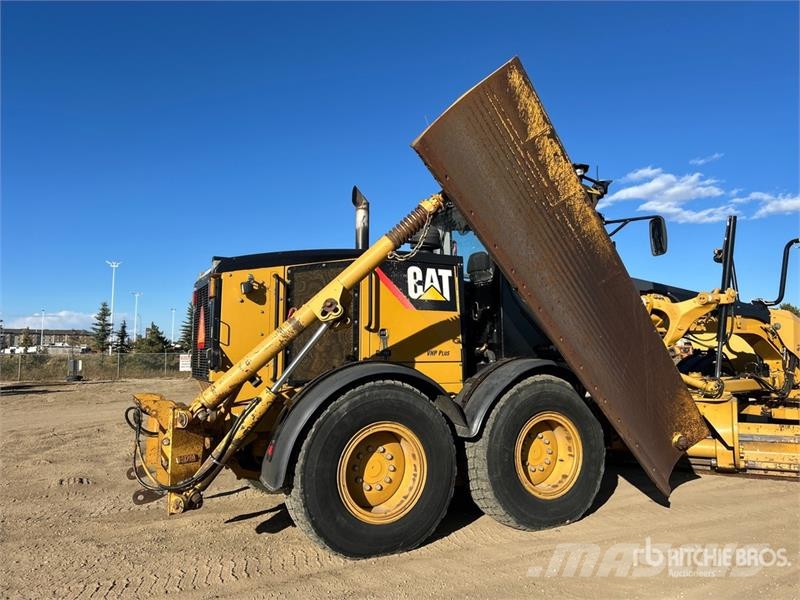 CAT 160M VHP Plus Grejdery