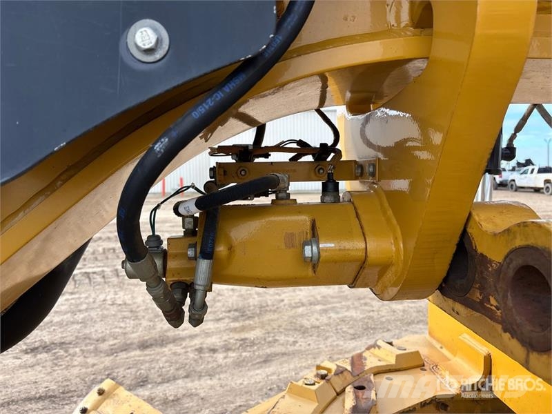 CAT 160M VHP Plus Vejhøvle / Gradere