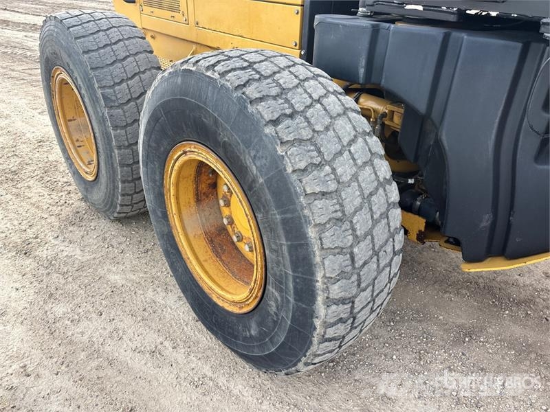 CAT 160M VHP Plus Vejhøvle / Gradere