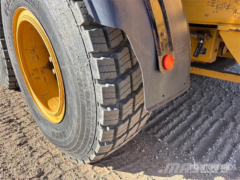 CAT 160M2 VHP Plus Motor Grader Niveleuse