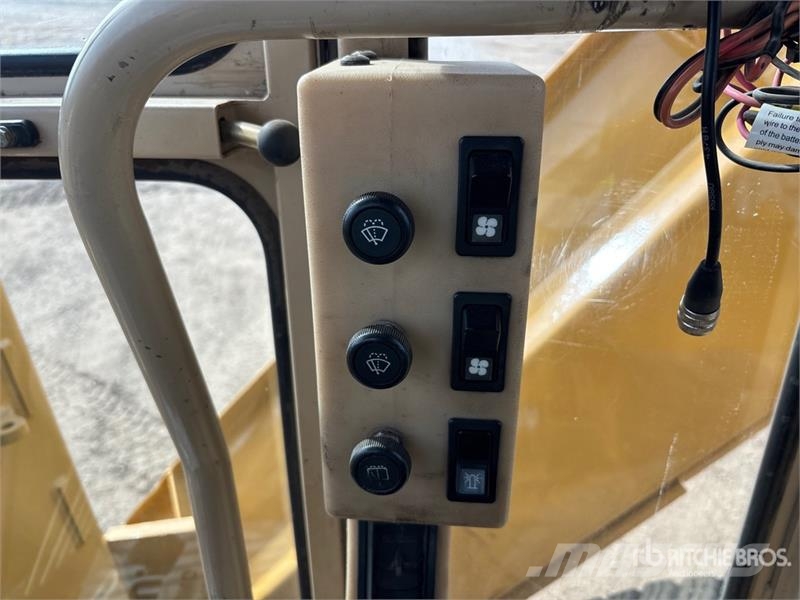 CAT 163H Motor Grader Grejdry