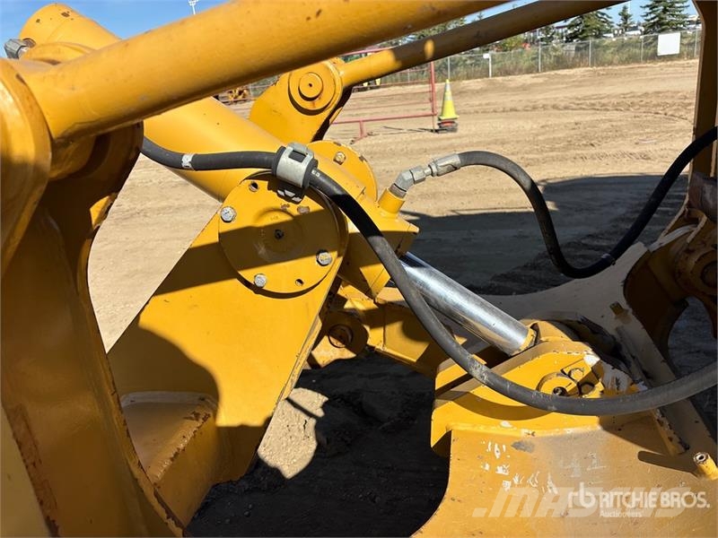 CAT 16M Motor Grader Greiderid