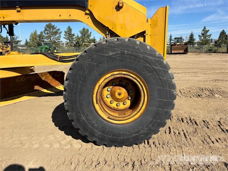 CAT 16M Motor Grader Greiderid