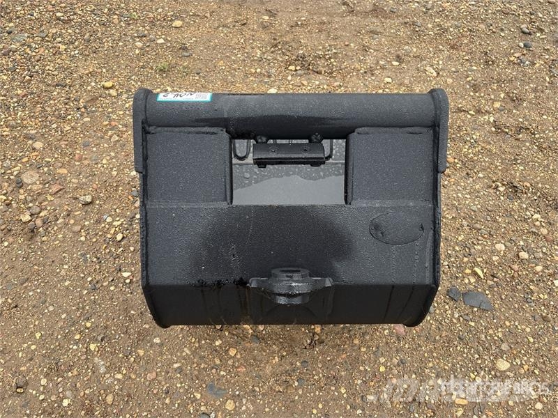 CAT 200 23 in Digging Excavator Bucket (Unused) Cucharones