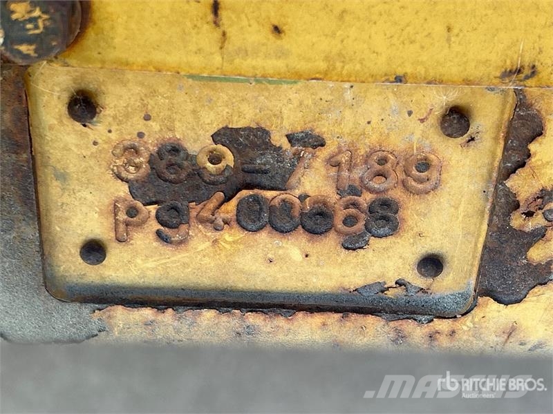 CAT 22 in Pin Grabber Excavator Coupler - Fits 300 Ser Schnellwechsler