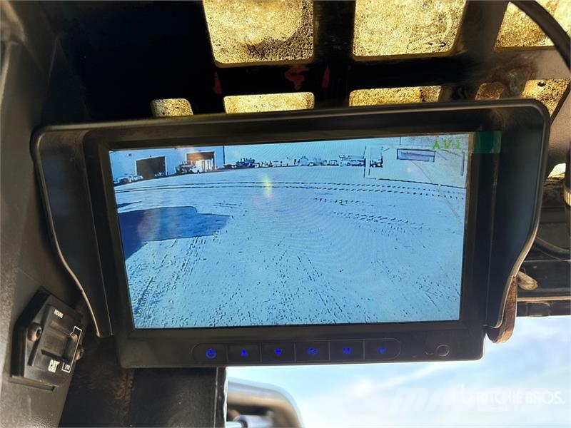 CAT 226 Skid steer loaders