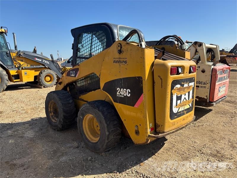CAT 246C Kompaktlader