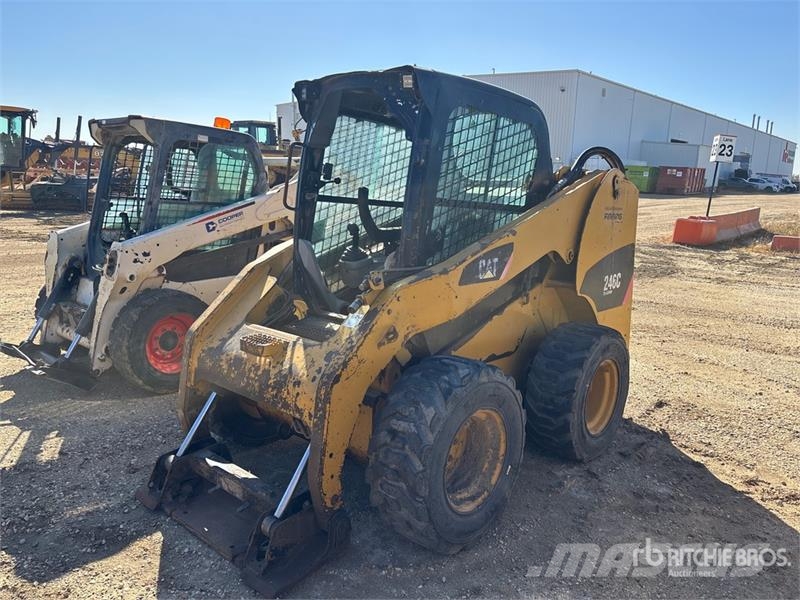 CAT 246C Kompaktlader
