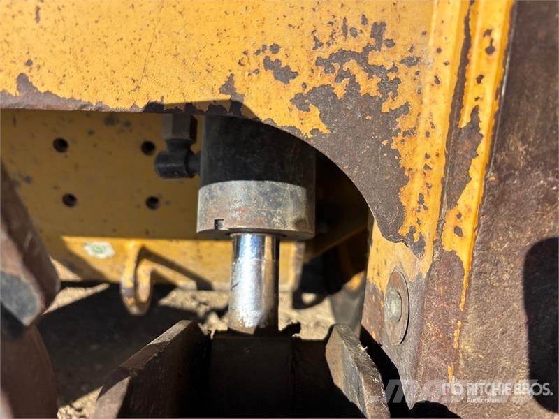 CAT 246C Mini incarcator