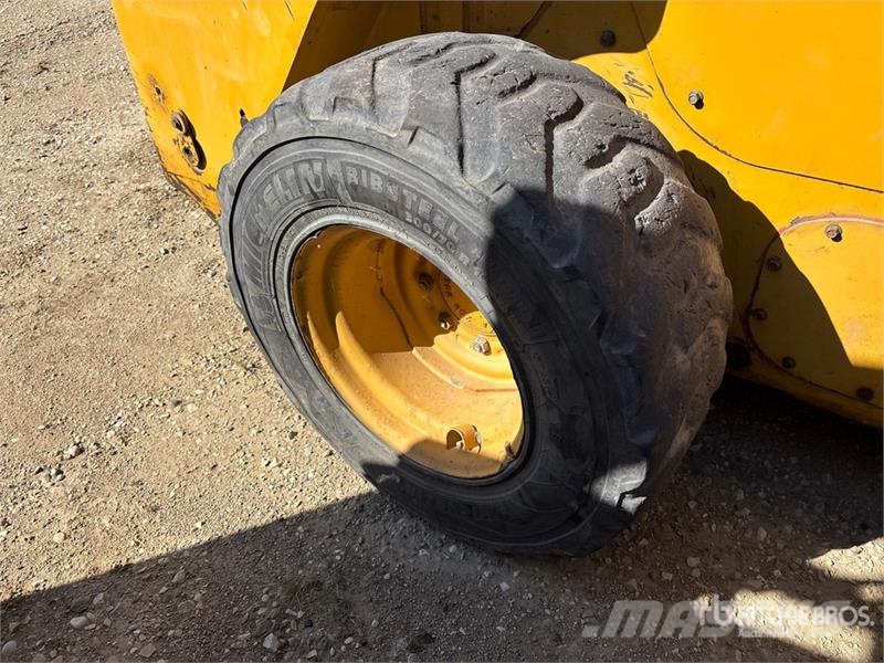 CAT 246C Kompaktlader