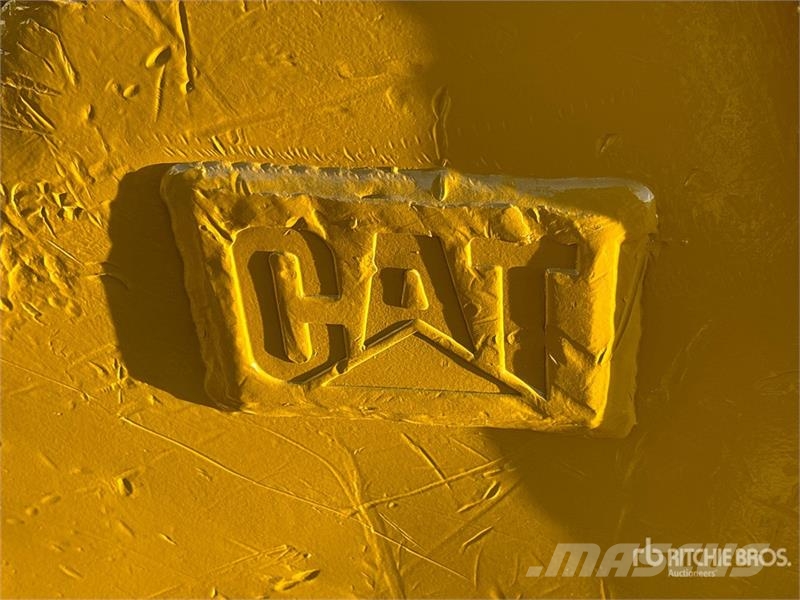 CAT 250 Series 34 in Q/C Digging Excavator Bucket - Fi Kanalak