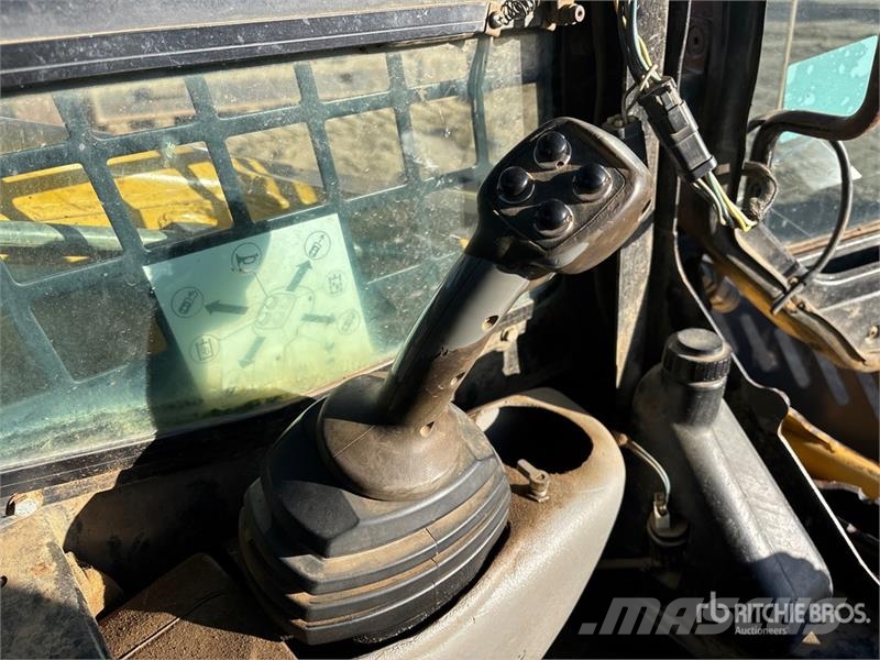 CAT 262B Skid steer loaders