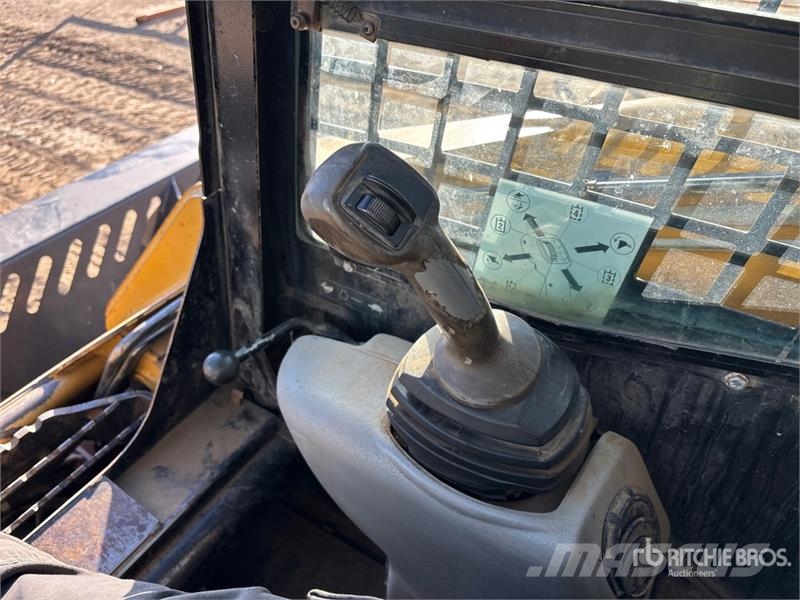 CAT 262B Skid steer loaders