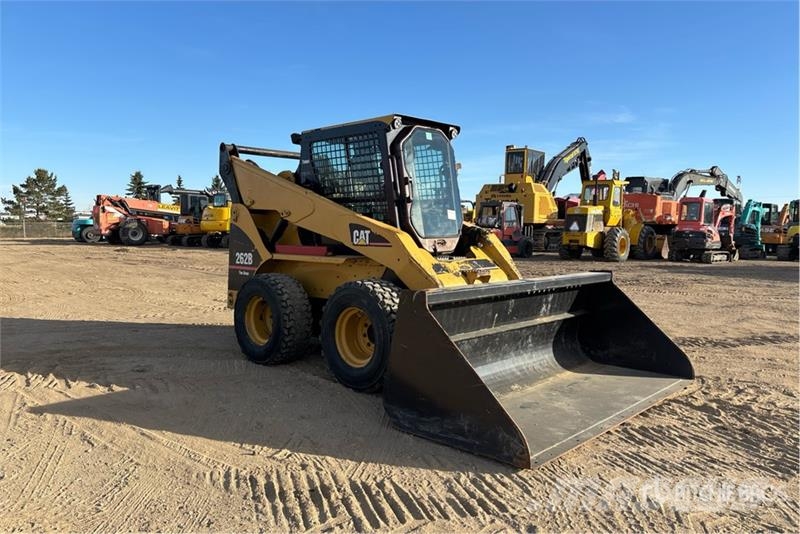 CAT 262B Skid steer loaders