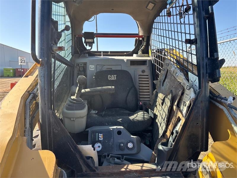 CAT 262C Skid steer loaders