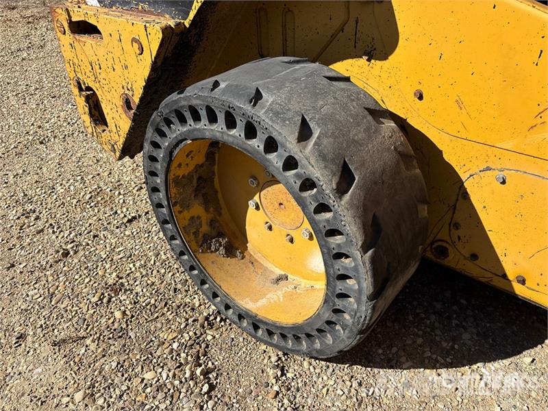 CAT 262C Skid steer loaders
