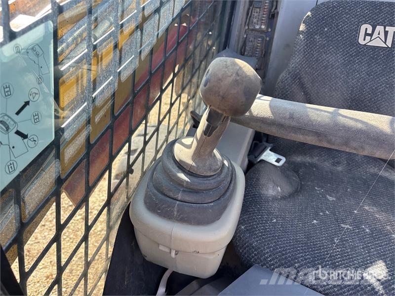 CAT 262C Skid steer loaders