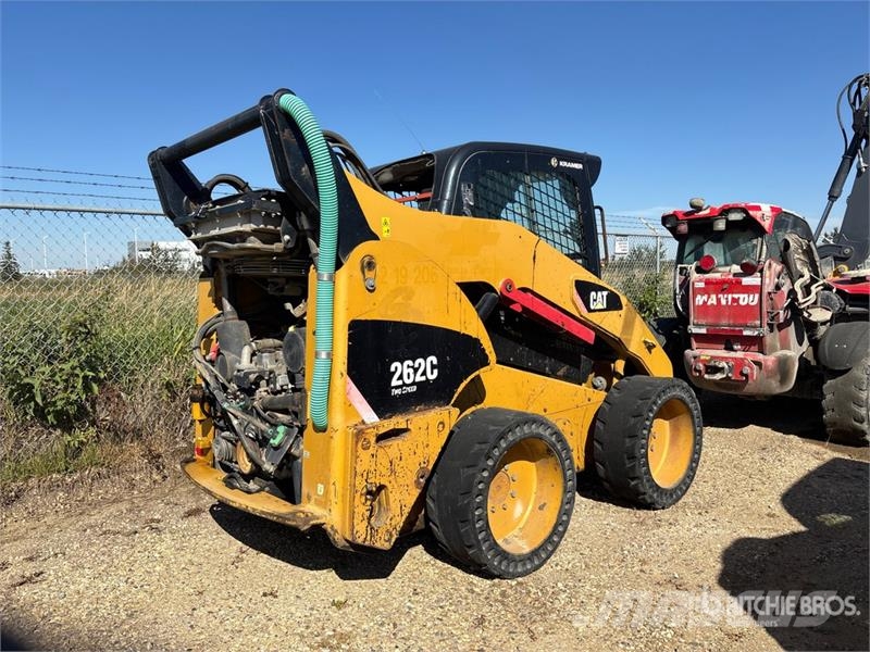 CAT 262C Skid steer loaders