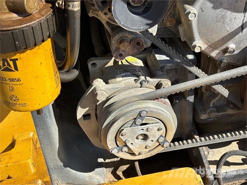 CAT 262C Skid steer loaders