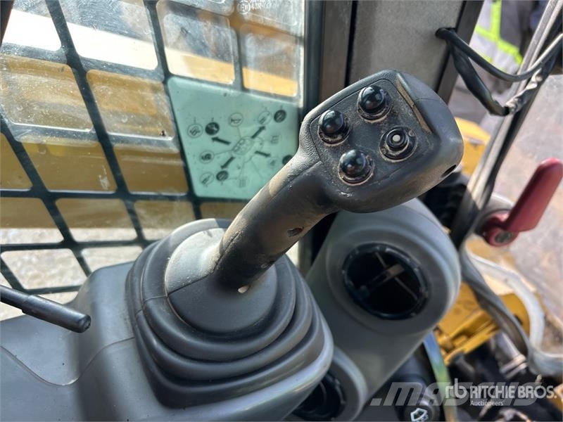 CAT 262D Φορτωτάκια