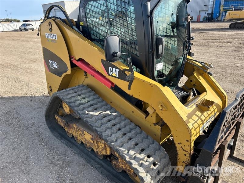 CAT 279C Liukuohjatut kuormaajat