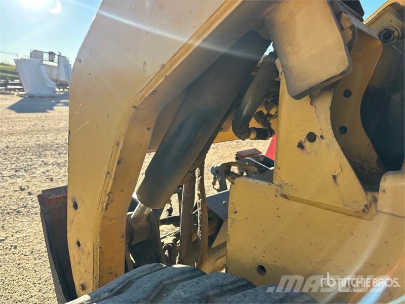 CAT 279C Kompaktrakodók