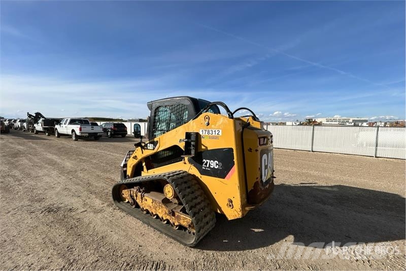 CAT 279C Liukuohjatut kuormaajat