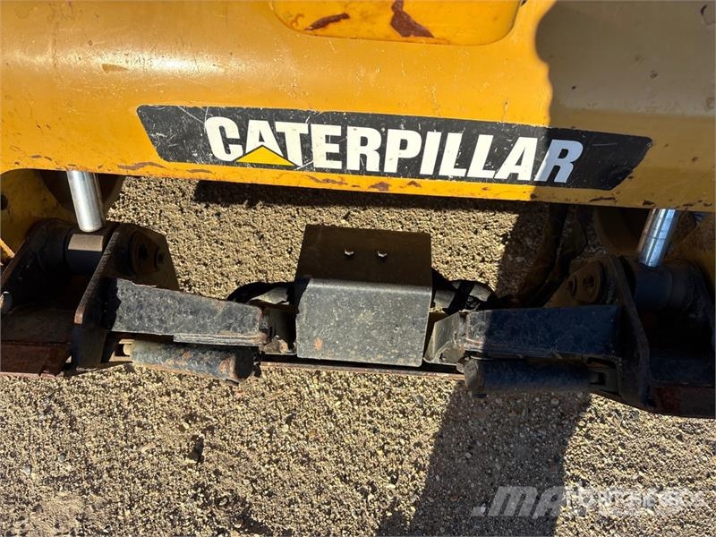CAT 279C Kompaktrakodók