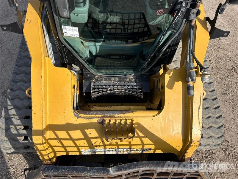 CAT 279C Liukuohjatut kuormaajat