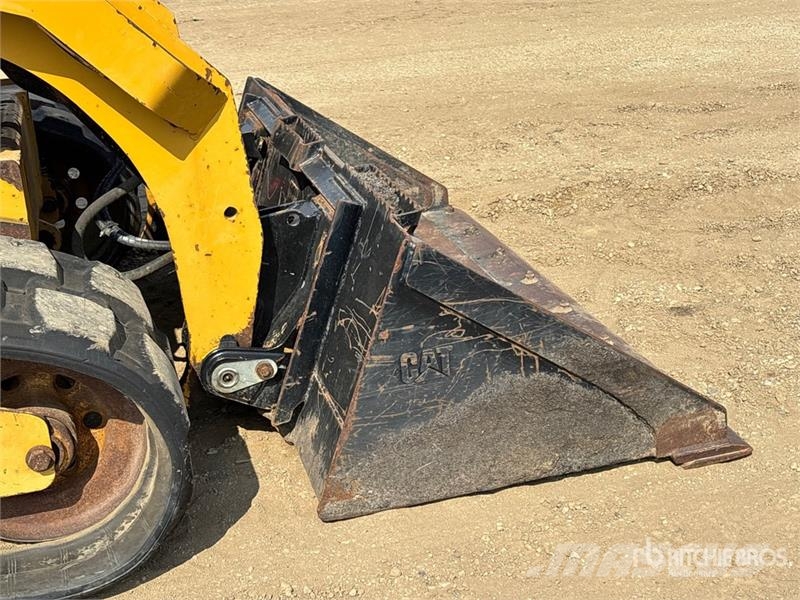 CAT 279D Kompaktlader