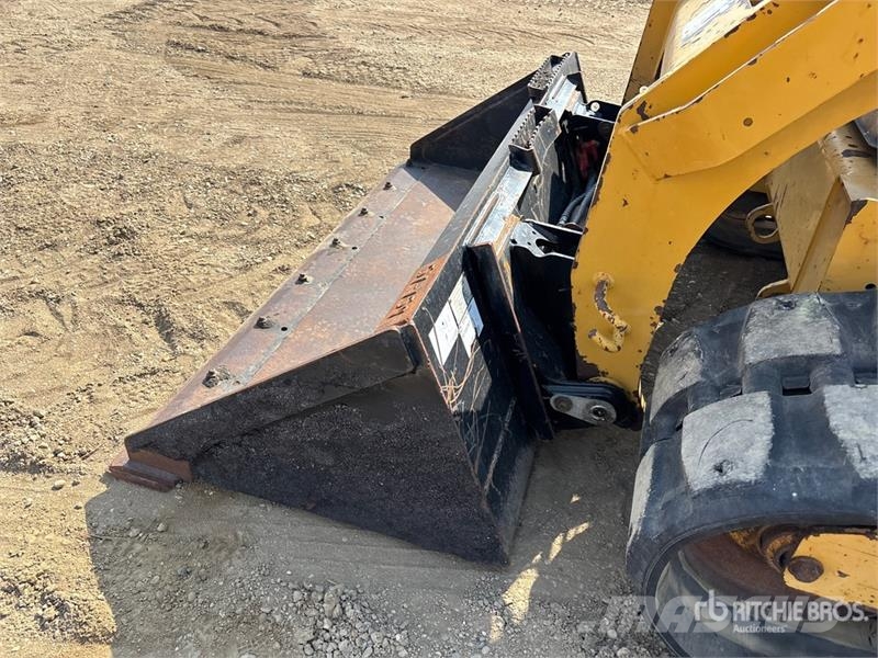 CAT 279D Kompaktlader