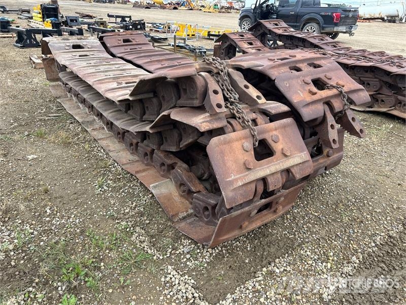 CAT 28 in Wide Tracks - Fits Cat D11 Ostale komponente za građevinarstvo