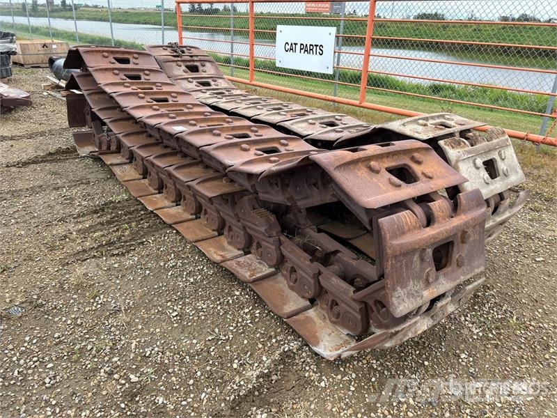 CAT 28 in Wide Tracks - Fits Cat D11 Ostale komponente za građevinarstvo