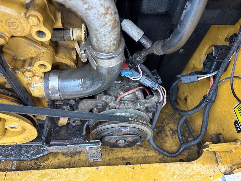 CAT 297D Two-Speed High Flow Compact Track Loader Kompaktlader