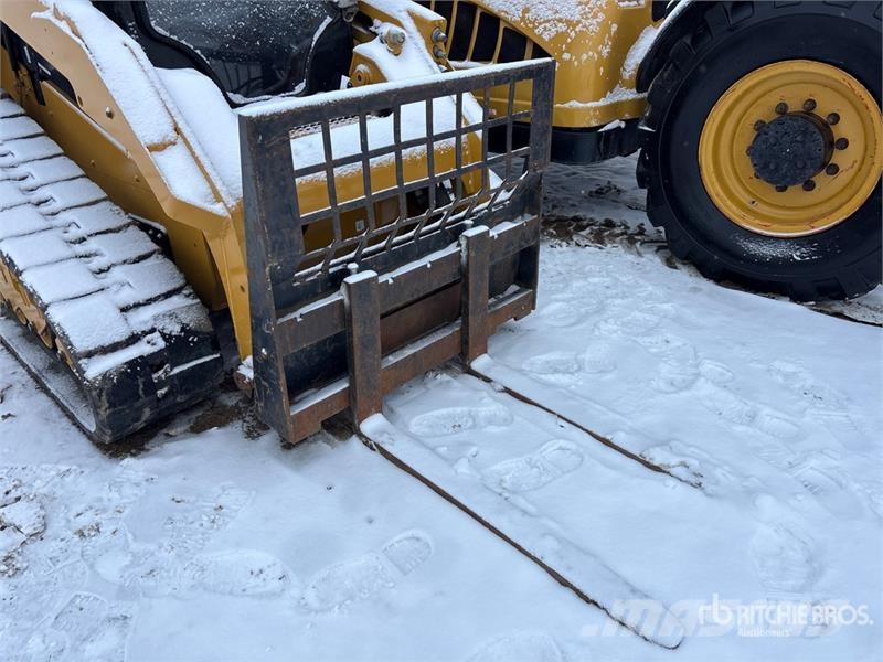 CAT 299D Мини-погрузчики