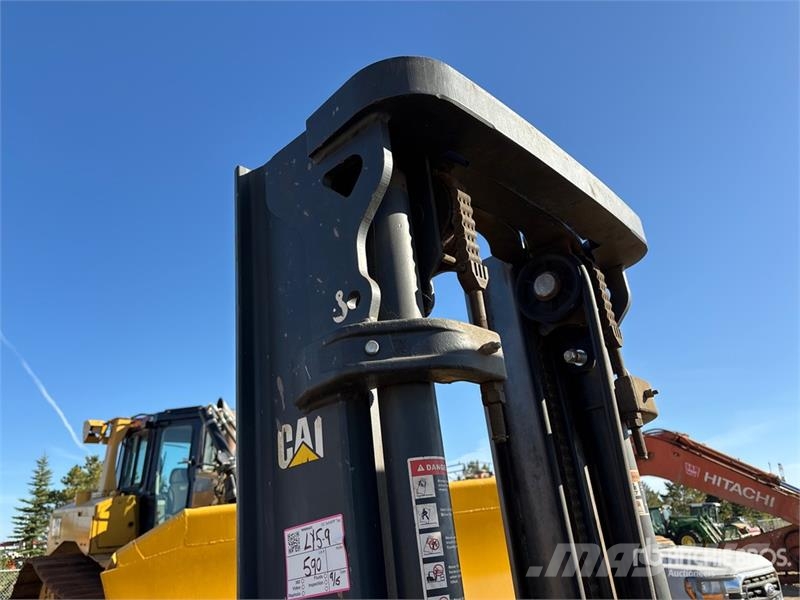 CAT 2EPC6000 6000 lb Electric Forklift Wózki elektryczne