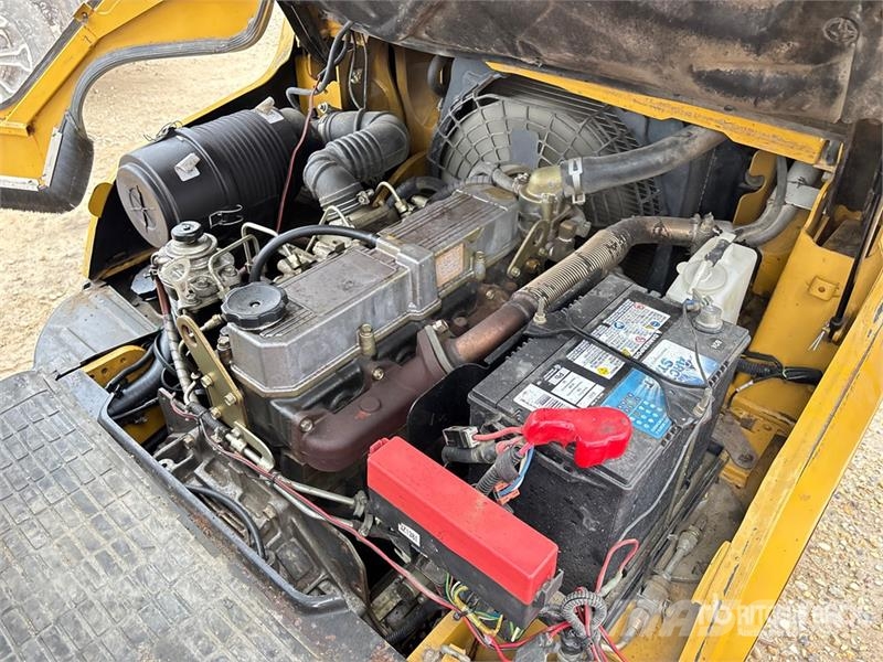 CAT 2PD6000 5500 lb Forklift Kahveltõstukid - muud