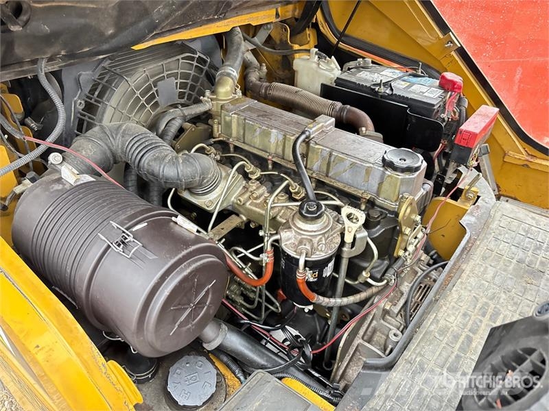 CAT 2PD6000 5500 lb Forklift Kahveltõstukid - muud
