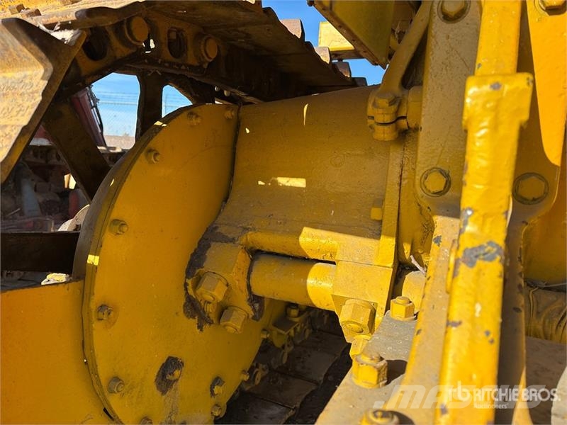 CAT 30 Crawler Dozer Rupsdozers