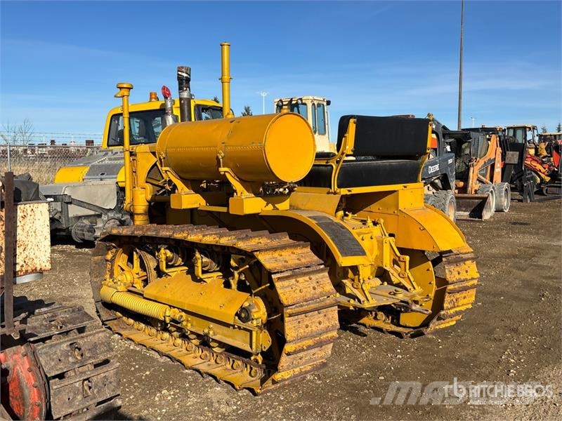 CAT 30 Crawler Dozer (Inoperable) Buldooserid