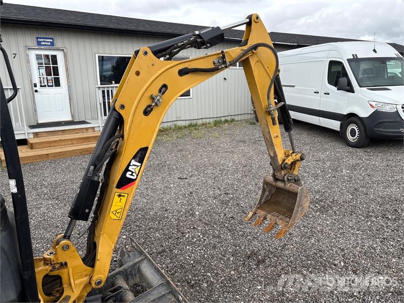 CAT 301.7DCR Mini Excavator Minibagger < 7t