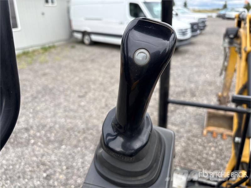 CAT 301.7DCR Mini Excavator Minibagger < 7t