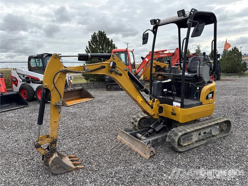 CAT 301.7DCR Mini Excavator Minibagger < 7t