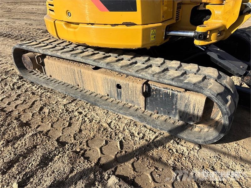 CAT 305E2 CR Mini Excavator Mini kotrók < 7t