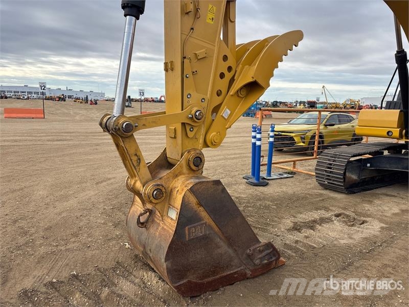 CAT 320 Tracked Excavator Bandgrävare