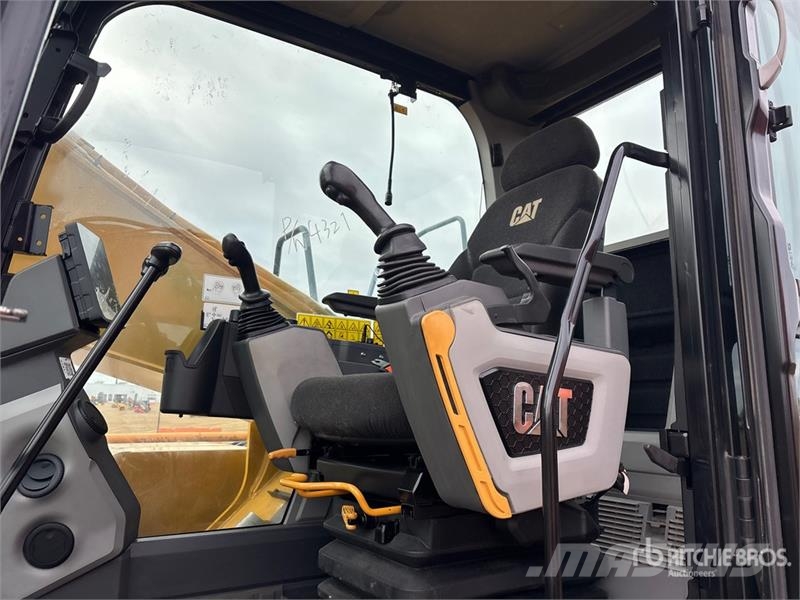 CAT 320 Tracked Excavator Kāpurķēžu ekskavatori
