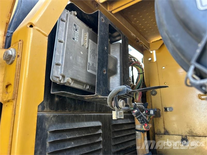 CAT 320D L Tracked Excavator Gravemaskiner på larvebånd