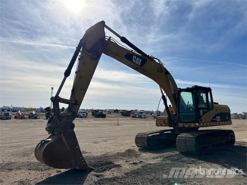 CAT 320D L Tracked Excavator Gravemaskiner på larvebånd