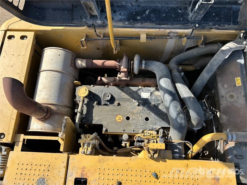 CAT 320D L Tracked Excavator Gravemaskiner på larvebånd