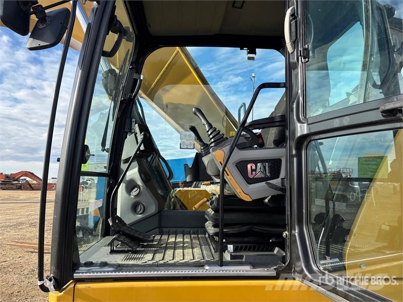 CAT 320GC Tracked Excavator Raupenbagger